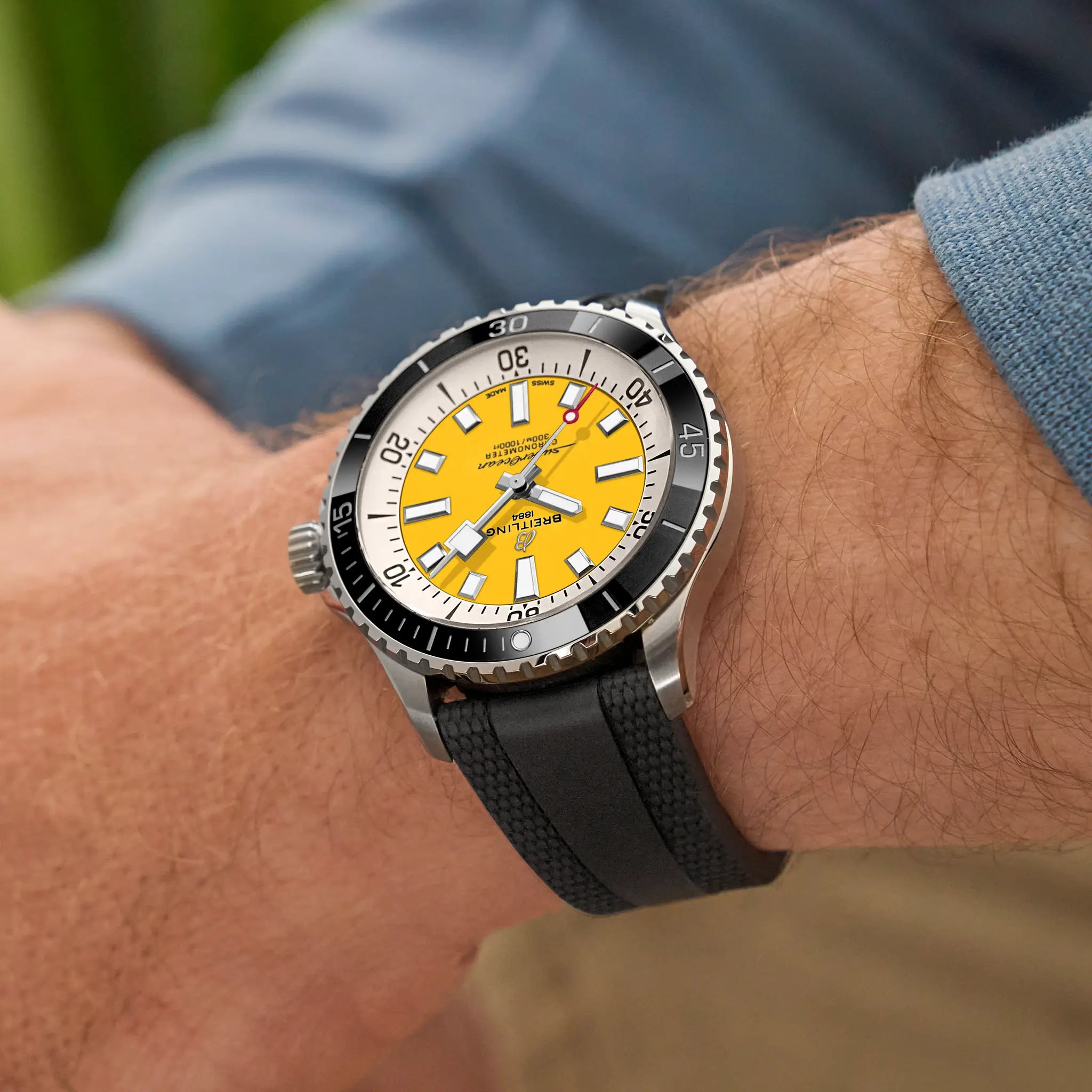 breitling Superocean Automatic 42 A17375211I1S1 - Image 5