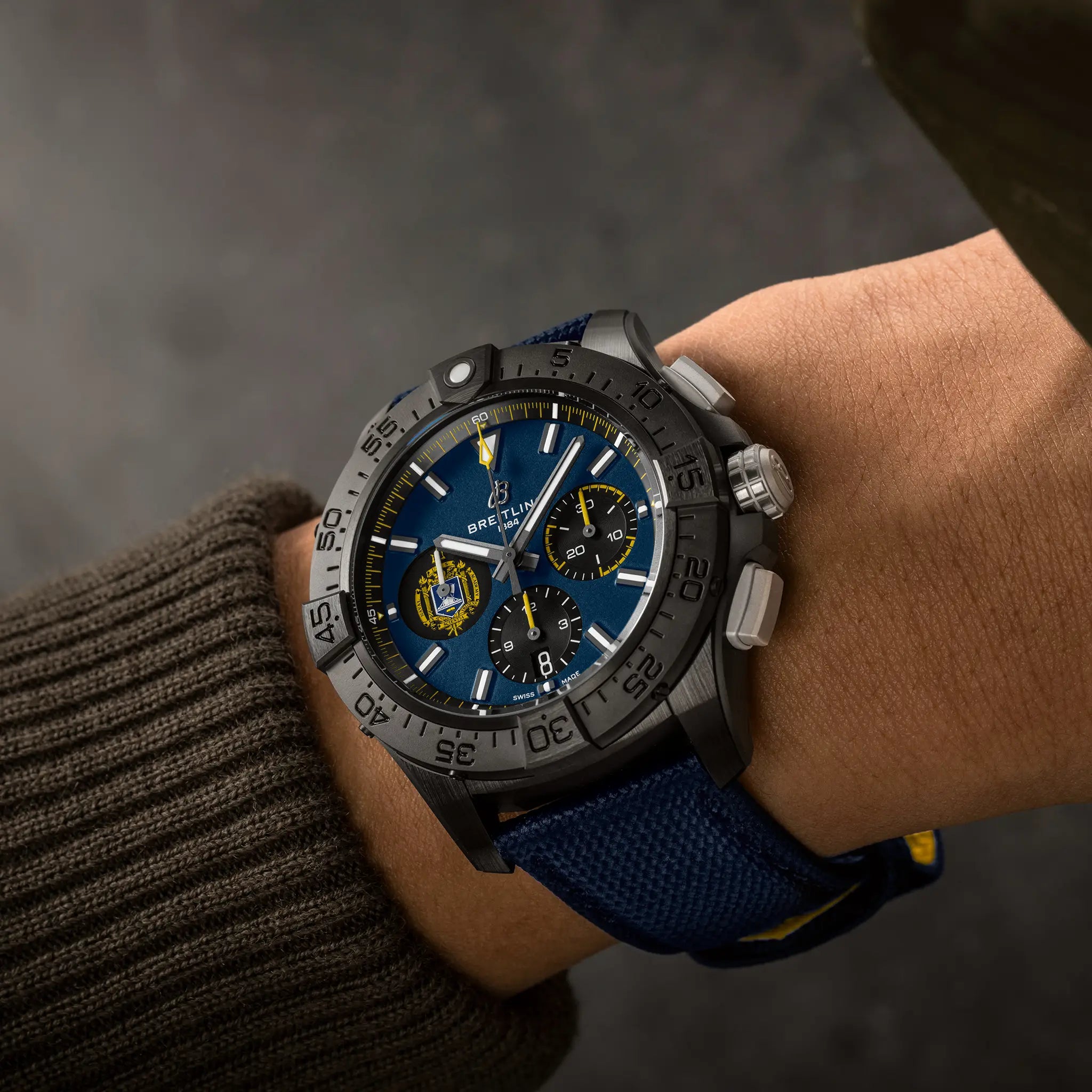 Breitling Avenger B01 Chronograph 44mm SB01474A1C1X1 - Image 4