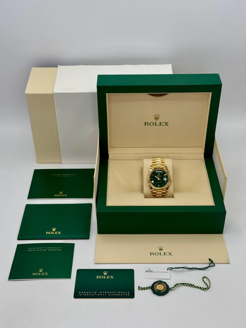 Rolex Day-Date President 40mm Yellow Gold Green Roman Money Dial - 228238 - Image 7