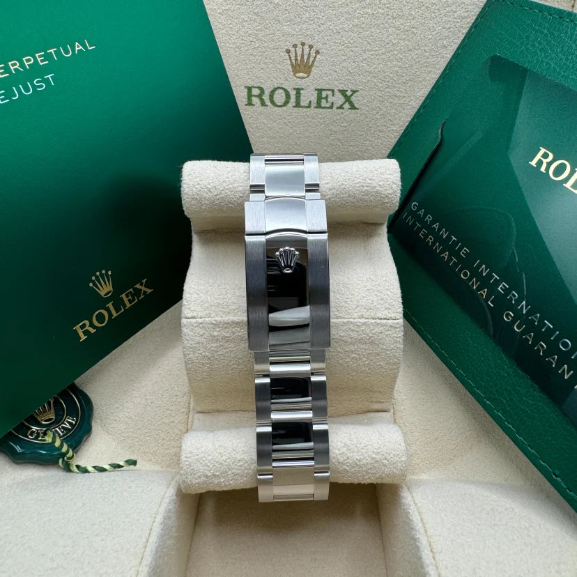 Rolex Datejust 41mm 126300 Black Index Oyster 41mm Stainless Steel Watch - Image 10