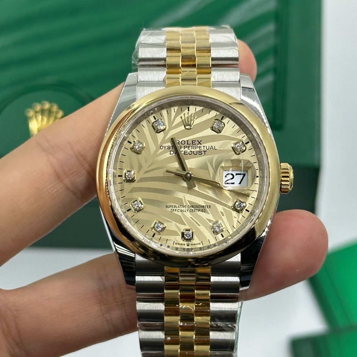 Rolex Datejust 36mm 126203 Golden Fluted Dial Domed Bezel Oyster Bracelet - Image 9