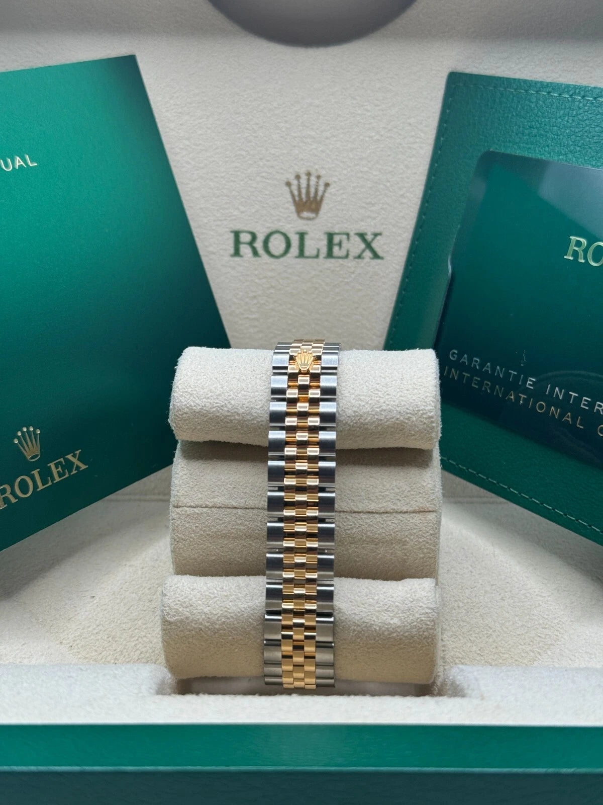 Rolex Lady-Datejust 28mm 279173 Silver Diamond Dial Oyster Bracelet - Image 8