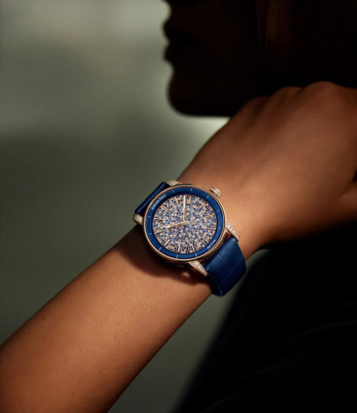 Audemars Piguet Code 11.59 Selfwinding Pink Gold Blue Sapphires & Diamond Dial 38 mm | 77410OR.ZZ.D343CR.01 - Image 5