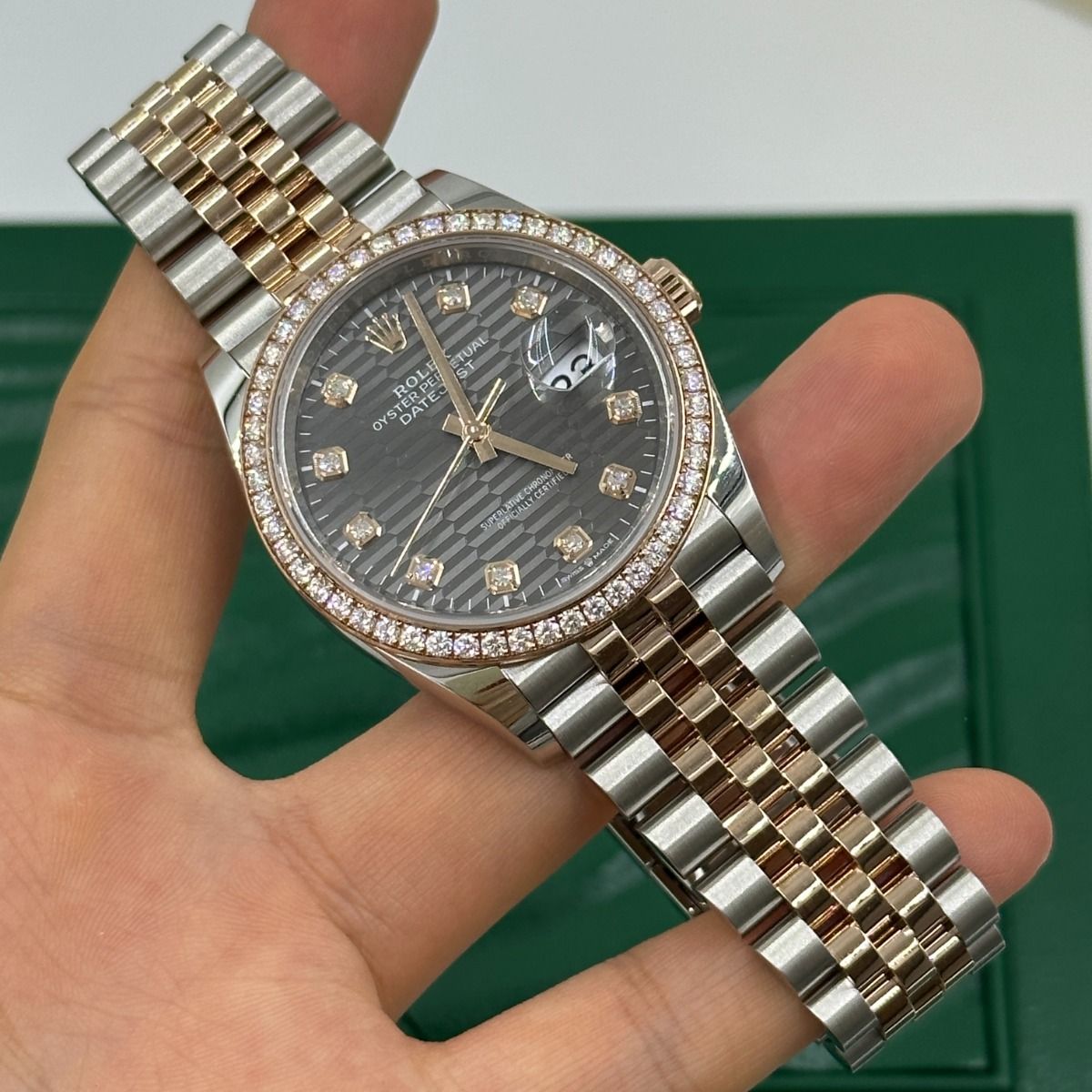 Rolex Datejust 36mm 126281 Slate Fluted Motif Diamond Dial Diamond Bezel and Oyster Bracelet - Image 7