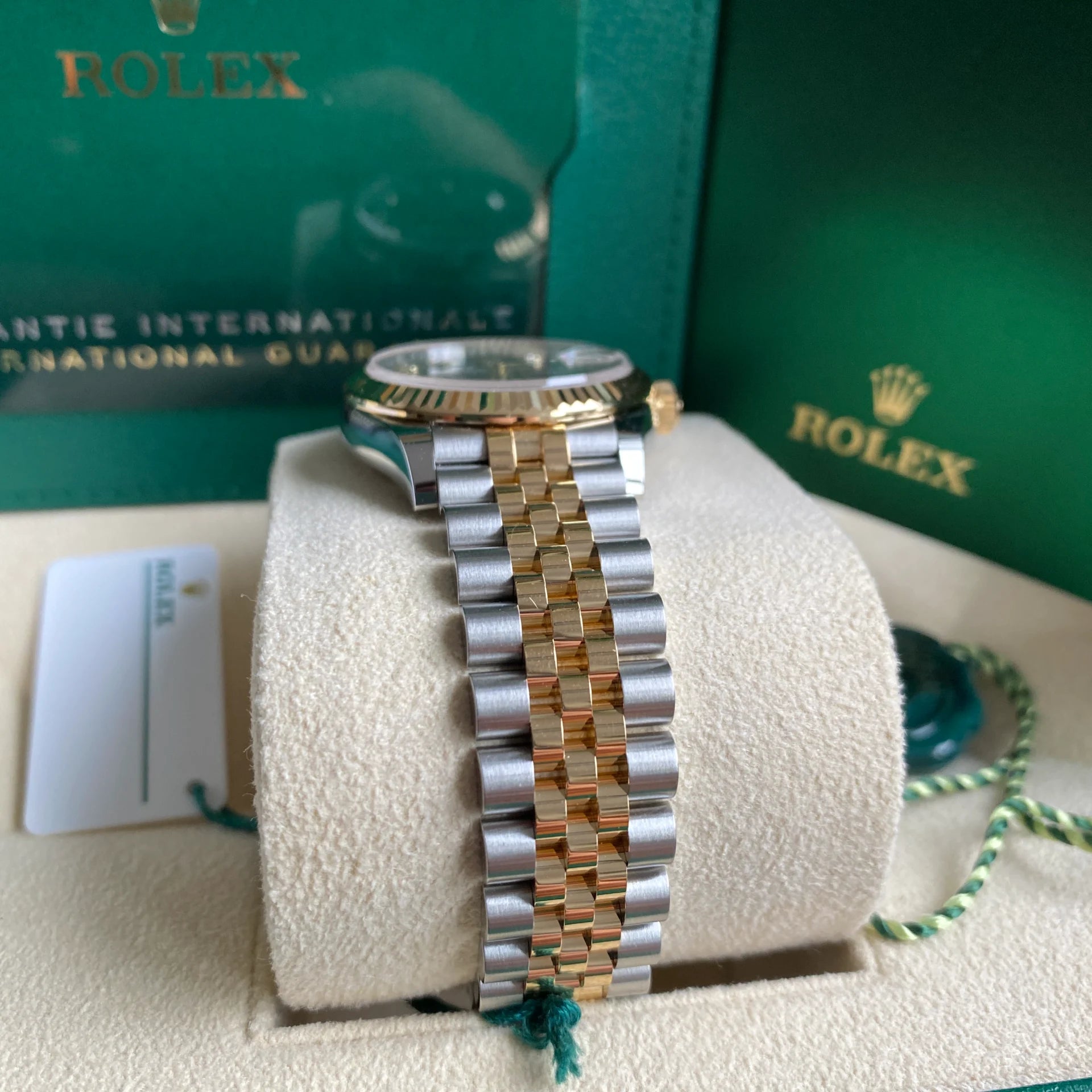 Rolex Datejust m278273-0029/0030 31mm Olive Green Dial Stainless Steel and Yellow Gold Oyster Watch - Image 10