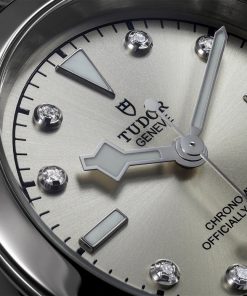 Alternative view of TUDOR Black Bay 39mm Champagne Diamond Set Dial Men's Bracelet Watch M79660-0006