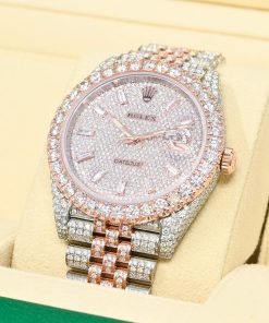 Alternative view of Rolex Datejust 41mm - Everose Full Honeycomb Baguette 126331