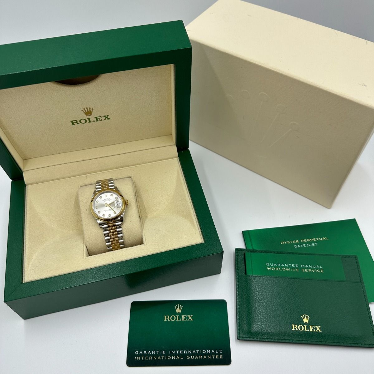 Rolex Datejust m278243-0019/0020 31mm Silver Dial Yellow Rolesor Oyster Watch - Image 18