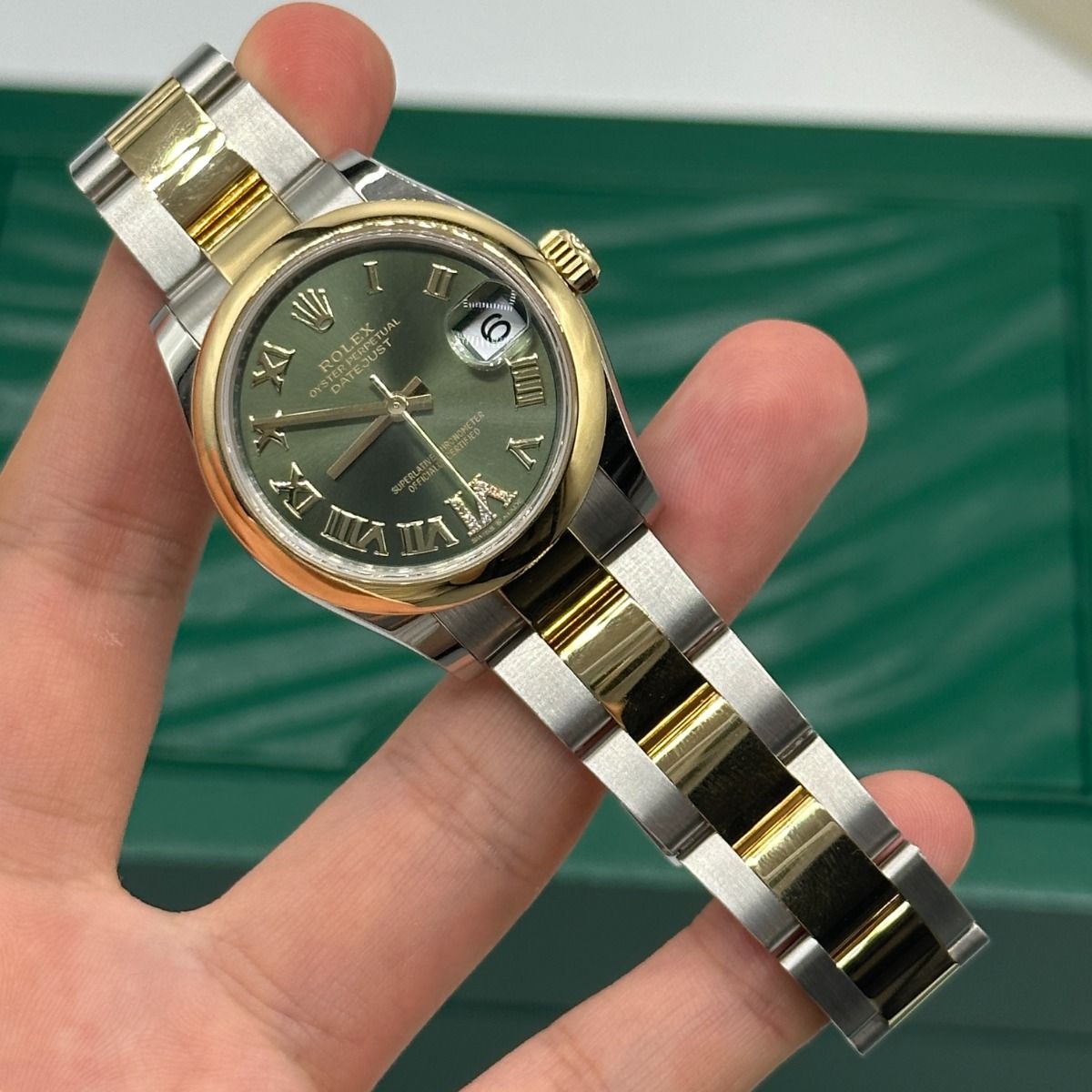 Rolex Datejust m278243-0015/0016 31mm Olive Green Dial Yellow Rolesor Oyster Watch - Image 12