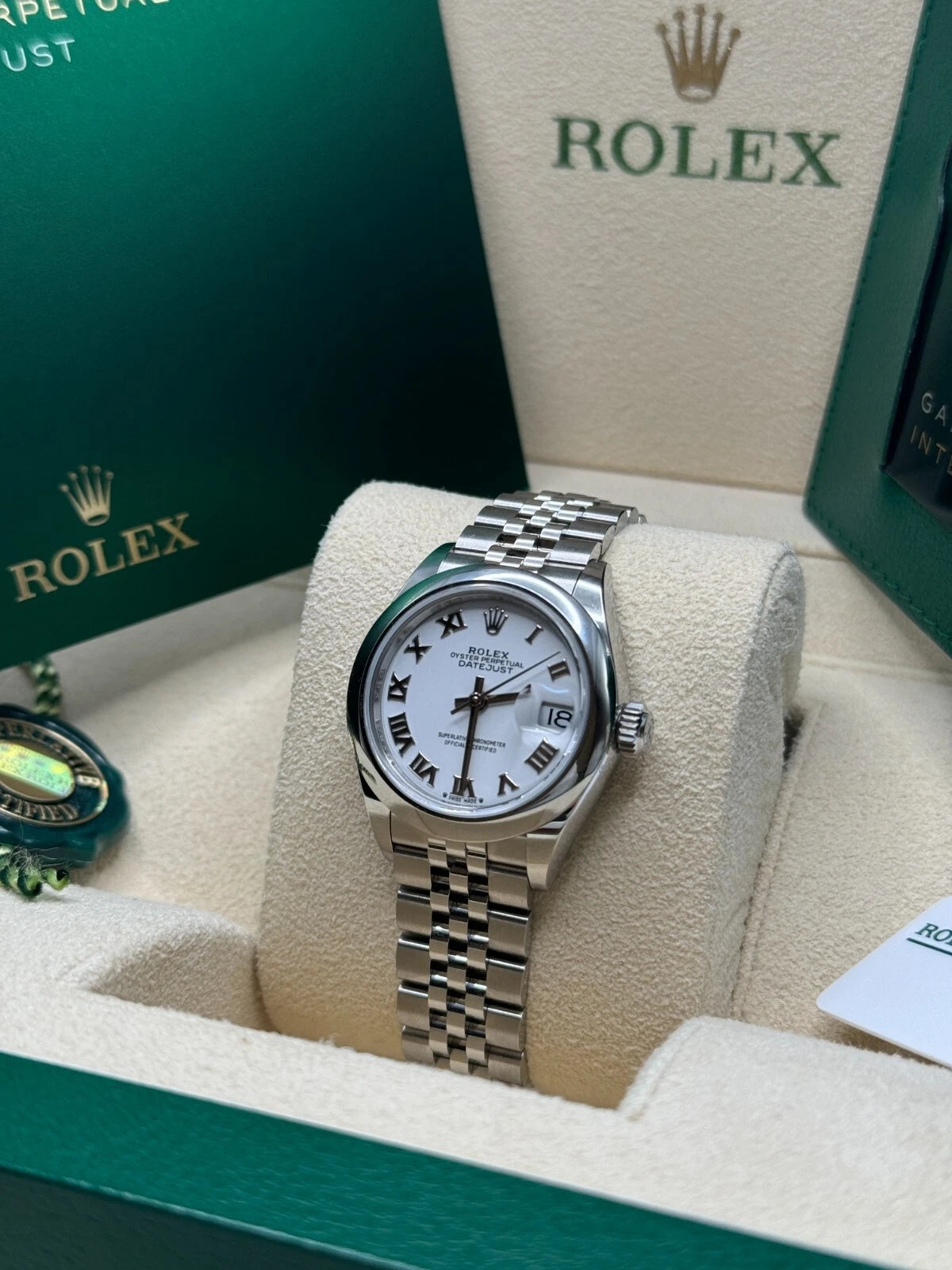 Rolex Lady-Datejust 279160 Oyster Perpetual 28mm White Dial Oyster Bracelet - Image 6
