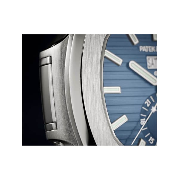 Patek Philippe Nautilus Steel 5726-1A-014 with Black Gradated dial - Image 9