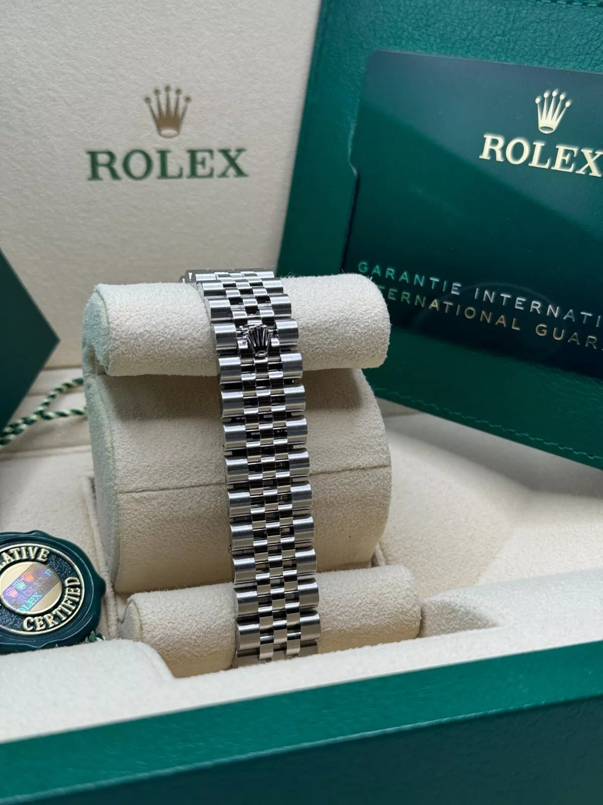 Rolex Lady-Datejust 28mm 279384RBR Pink Dial Oyster Bracelet - Image 11