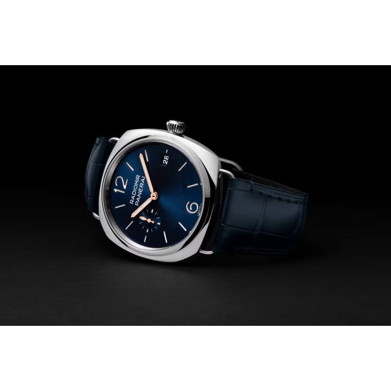 Panerai Radiomir Quaranta 40mm PAM01571/PAM01572 - Image 9