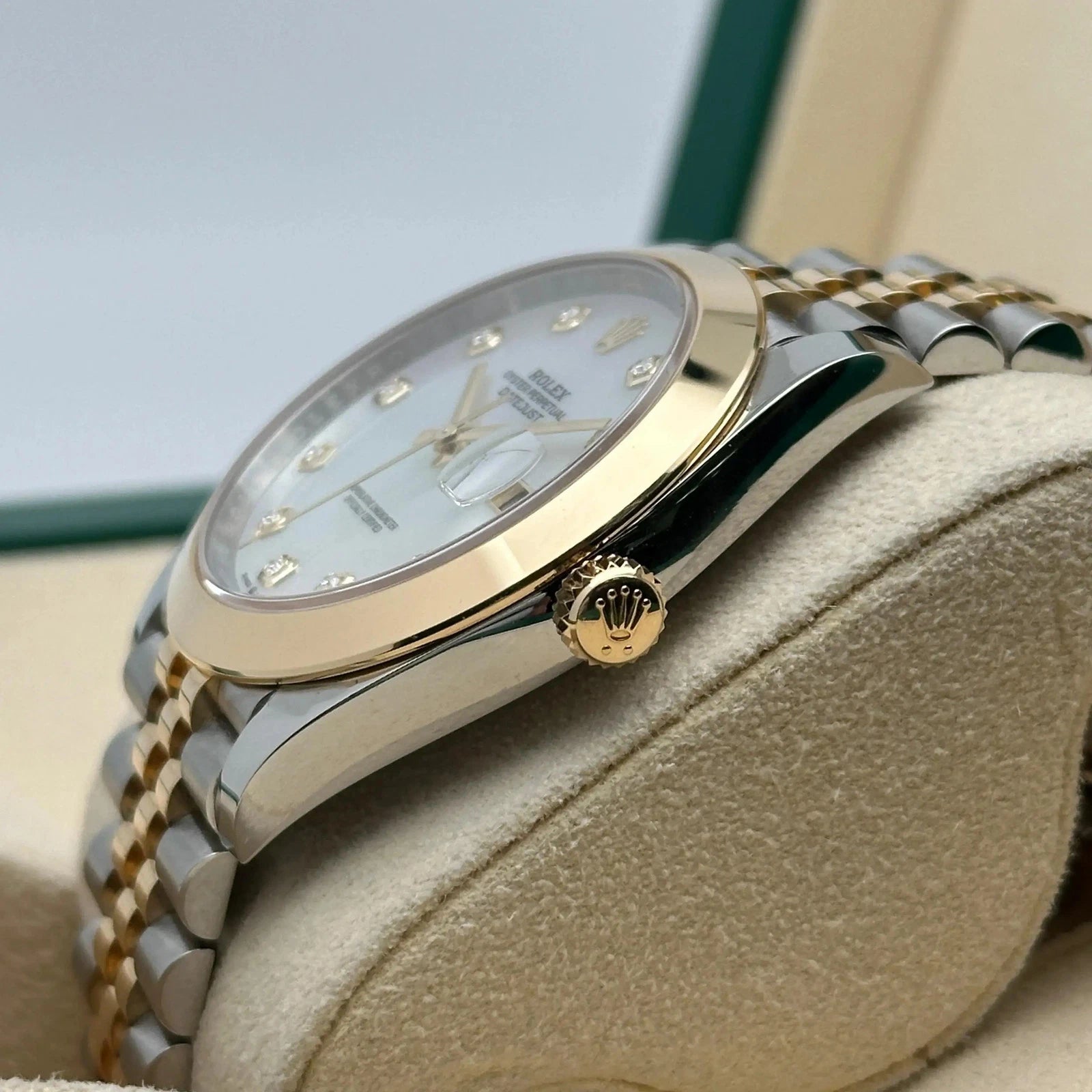 Rolex Datejust 41mm 126303 White MOP Diamond Jubilee Steel and Yellow Gold - Image 6