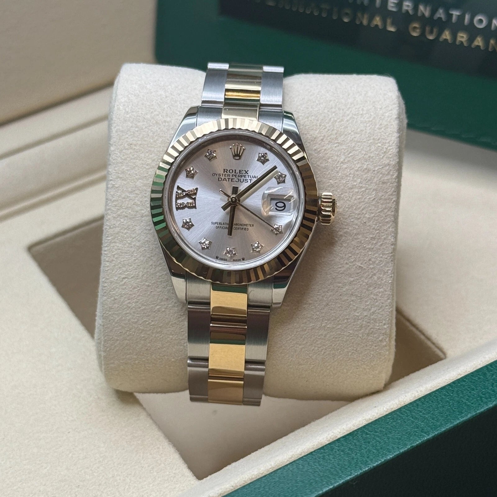 Rolex Lady-Datejust 28mm 279173 Silver Diamond Dial Oyster Bracelet - Image 11