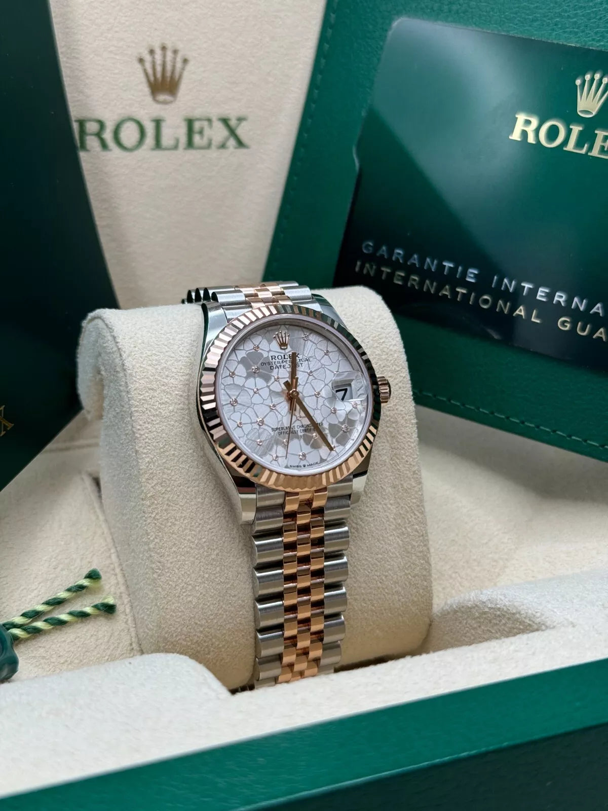 Rolex Datejust m278271-0031/0032 Silver Floral Motif 31mm Dial Oyster Bracelet Watch - Image 5