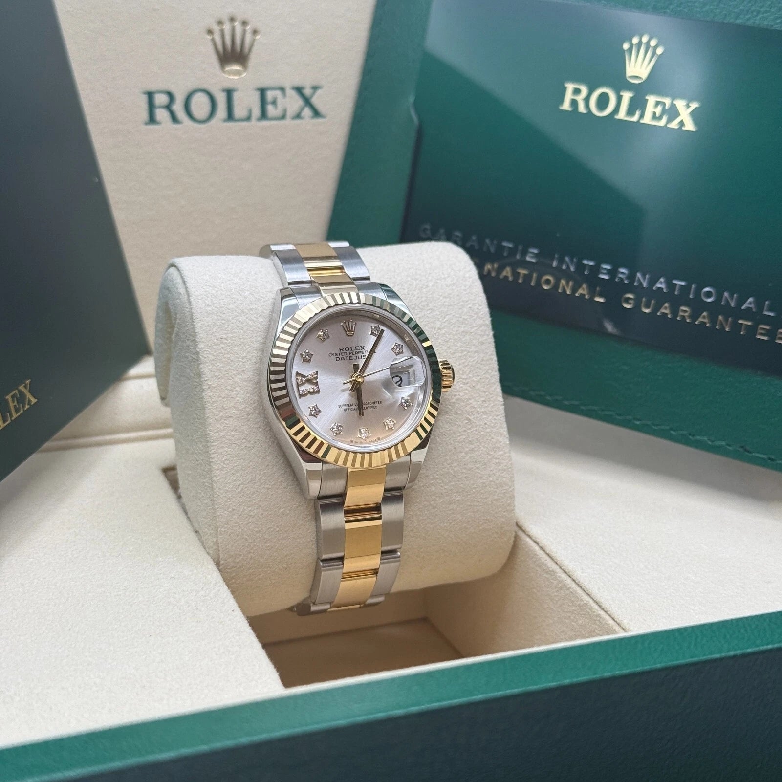 Rolex Lady-Datejust 28mm 279173 Silver Diamond Dial Oyster Bracelet - Image 2