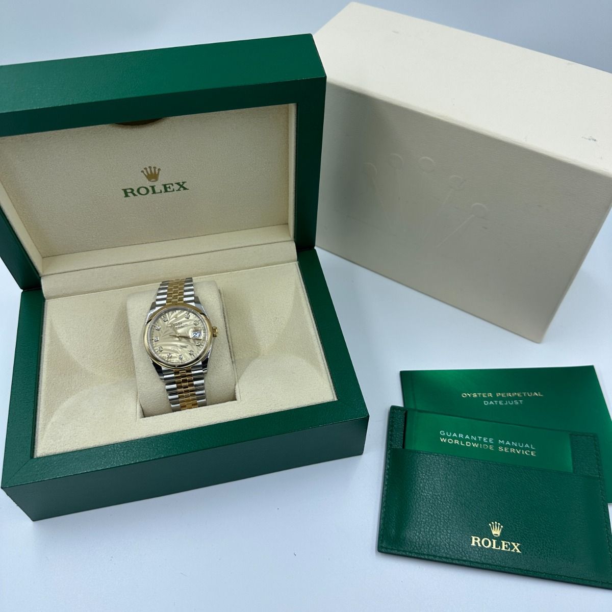 Rolex Datejust 36mm 126203 Golden Fluted Dial Domed Bezel Oyster Bracelet - Image 11