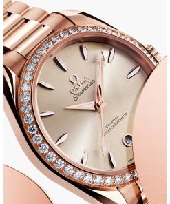 Alternative view of Omega Seamaster Aqua Terra Shades 38 mm Sandstone Dial Stainless Steel and Sedna�?18k Rose Gold Bracelet 220.55.38.20.09.001