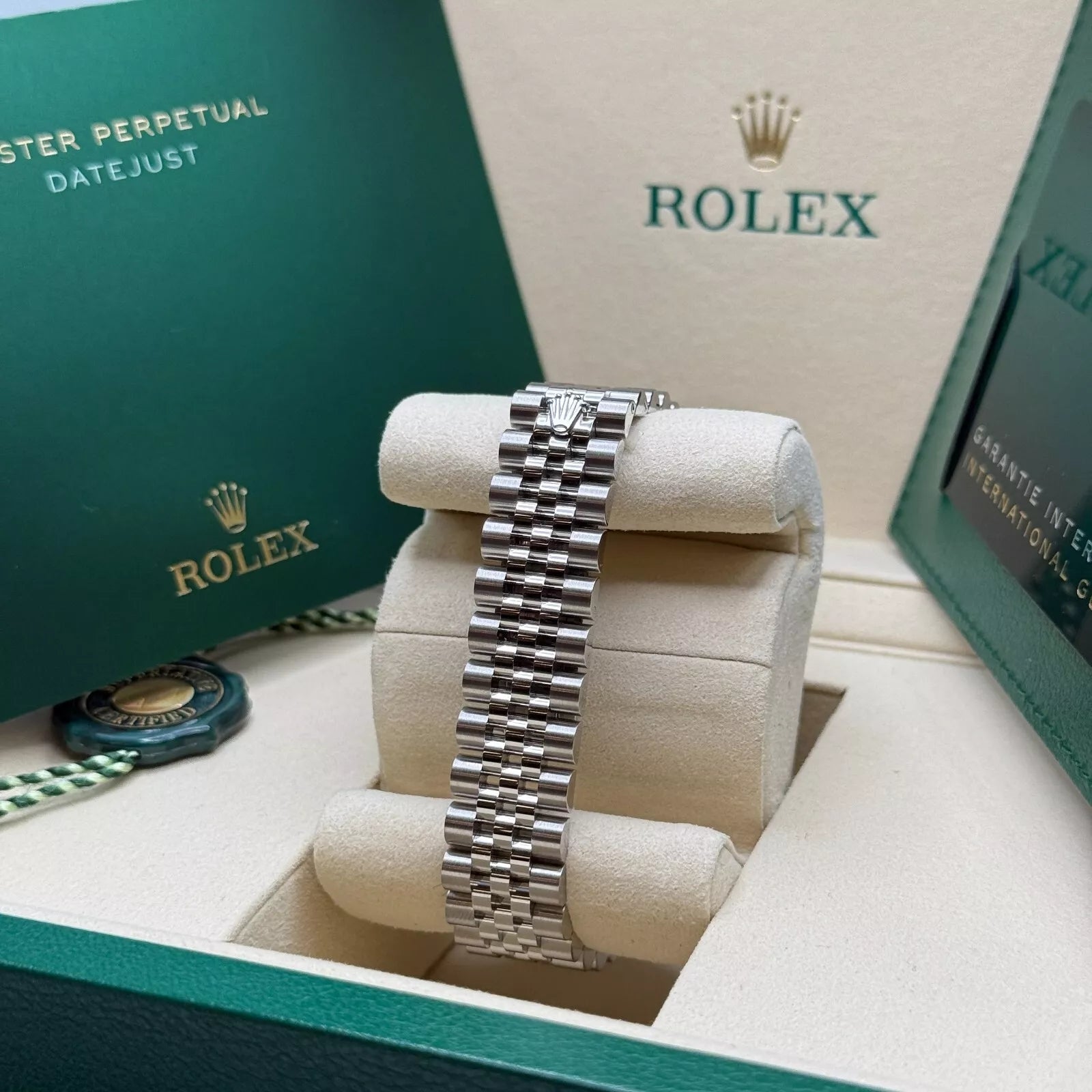 Rolex Datejust m278344-0005/0006 Mother-of-Pearl Dial 31mm Domed Diamond Oyster Watch - Image 8