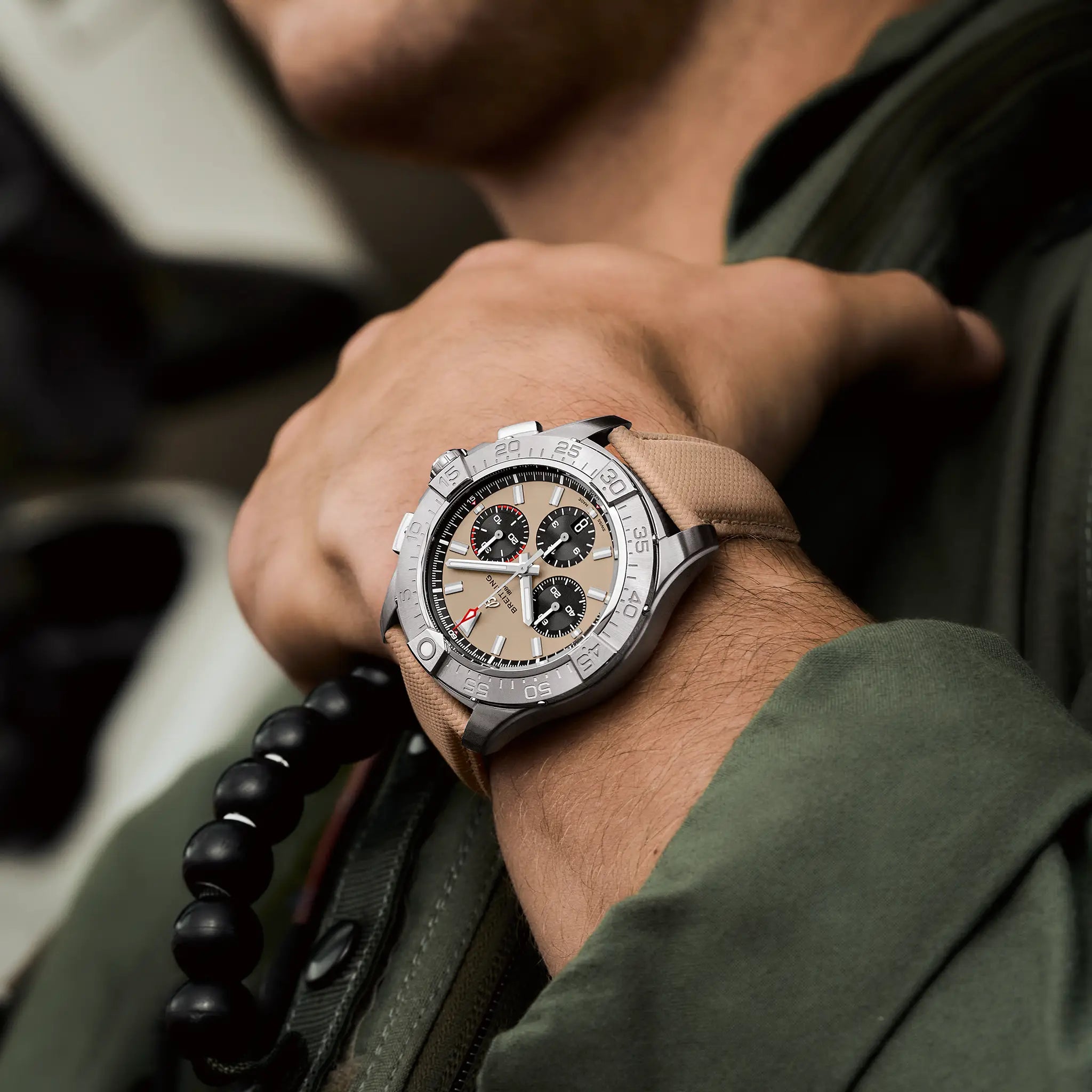 Breitling Avenger B01 Chronograph 44mm Automatic AB0147101A1X1 - Image 4