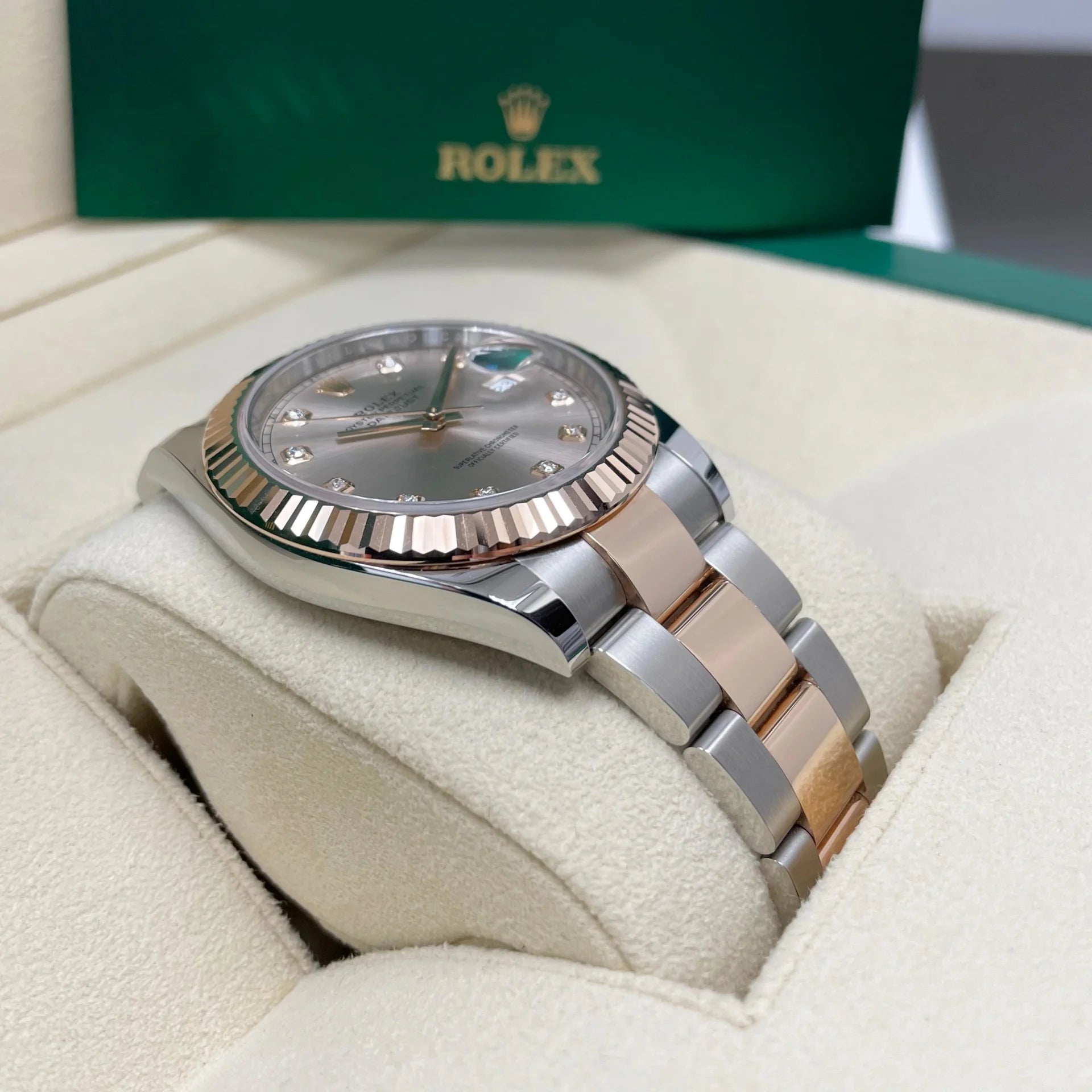 Rolex Datejust 41mm 126331 Sundust Diamond Jubilee Steel and Everose Gold Watch - Image 2