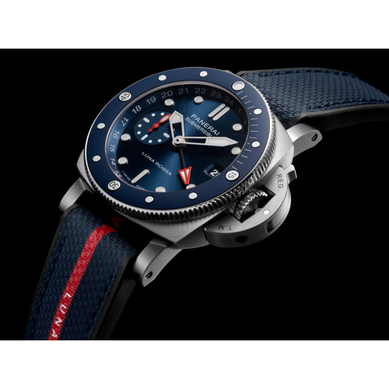 Panerai Submersible GMT Luna Rossa Titanio 42mm PAM01507 - Image 5