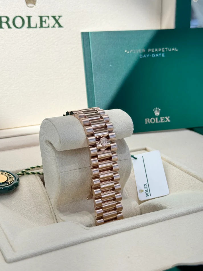 Rolex President 40mm Everose Gold Olive Green Roman Dial Diamond Bezel - 228345RBR - Image 8