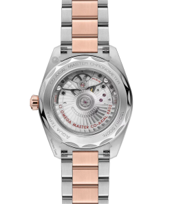 Alternative view of Omega Seamaster Aqua Terra 150M 38 mm White Dial Stainless Steel and  Sedna�?18k Rose Gold Bracelet 220.20.38.20.55.002