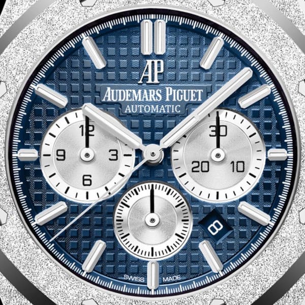 Audemars Piguet Royal Oak Frosted Gold Selfwinding Chronograph Ref. # 26331BC.GG.1224BC.02 - Image 5