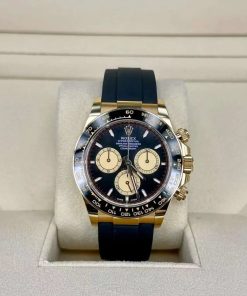 Alternative view of Rolex Cosmograph Daytona m126518ln-0004 40mm