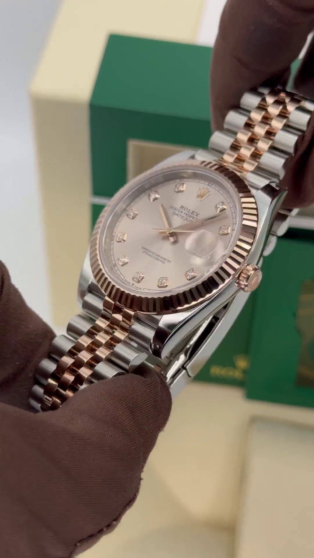 Rolex Datejust 41mm 126331 Sundust Diamond Jubilee Steel and Everose Gold Watch - Image 4