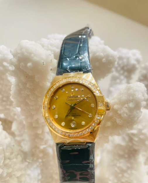 Omega Constellation Ladies' Selection 29mm yellow gold on leather strap 131.58.29.20.58.001 - Image 2