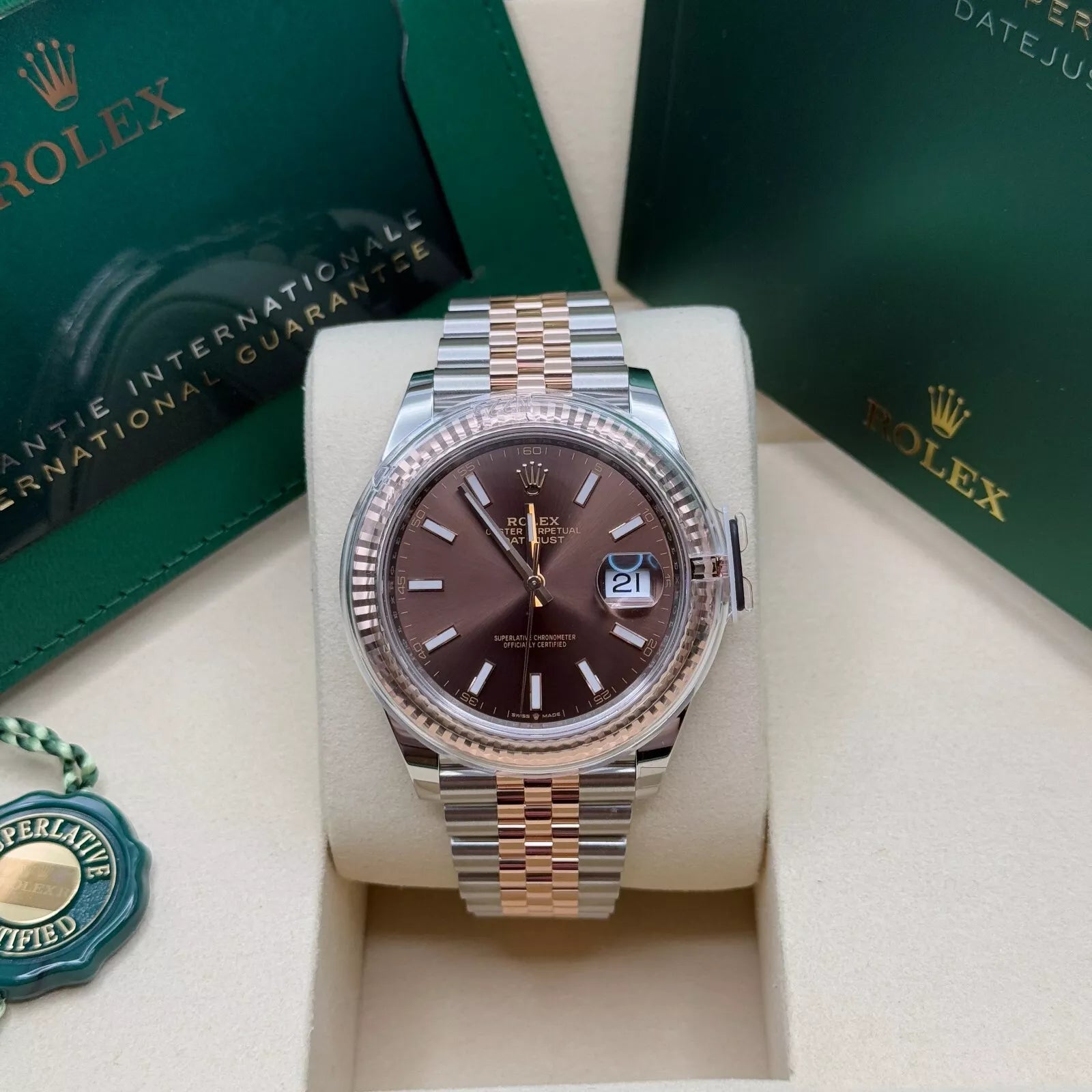 Rolex Datejust 41mm 126331 Chocolate Index Jubilee Steel and Everose Gold Watch - Image 12