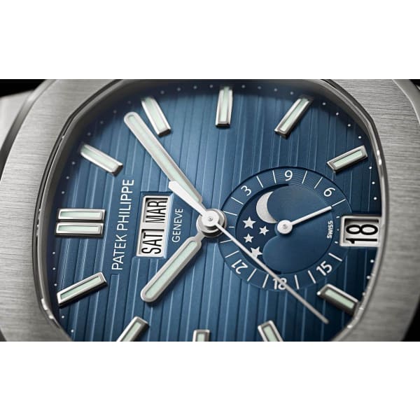Patek Philippe Nautilus Steel 5726-1A-014 with Black Gradated dial - Image 6