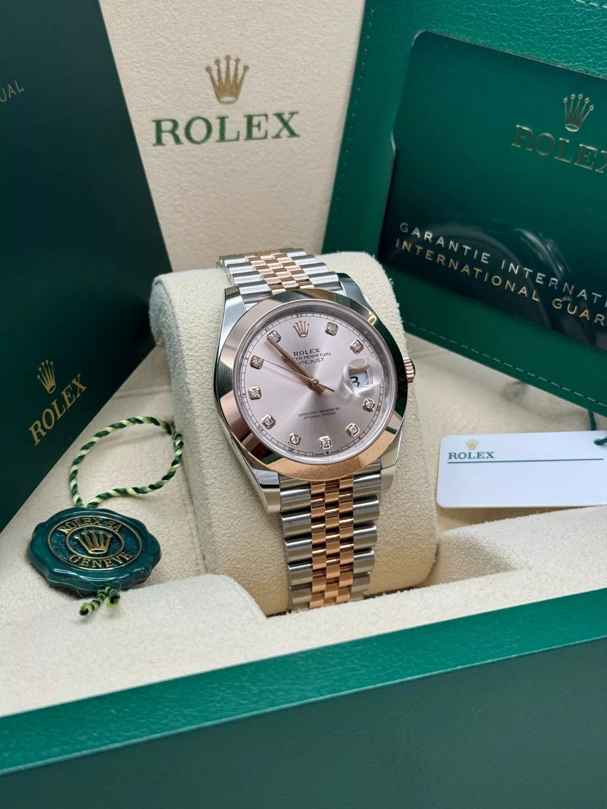 Rolex Datejust 41mm 126301 Sundust Diamond Jubilee Steel and Everose Gold Watch - Image 3