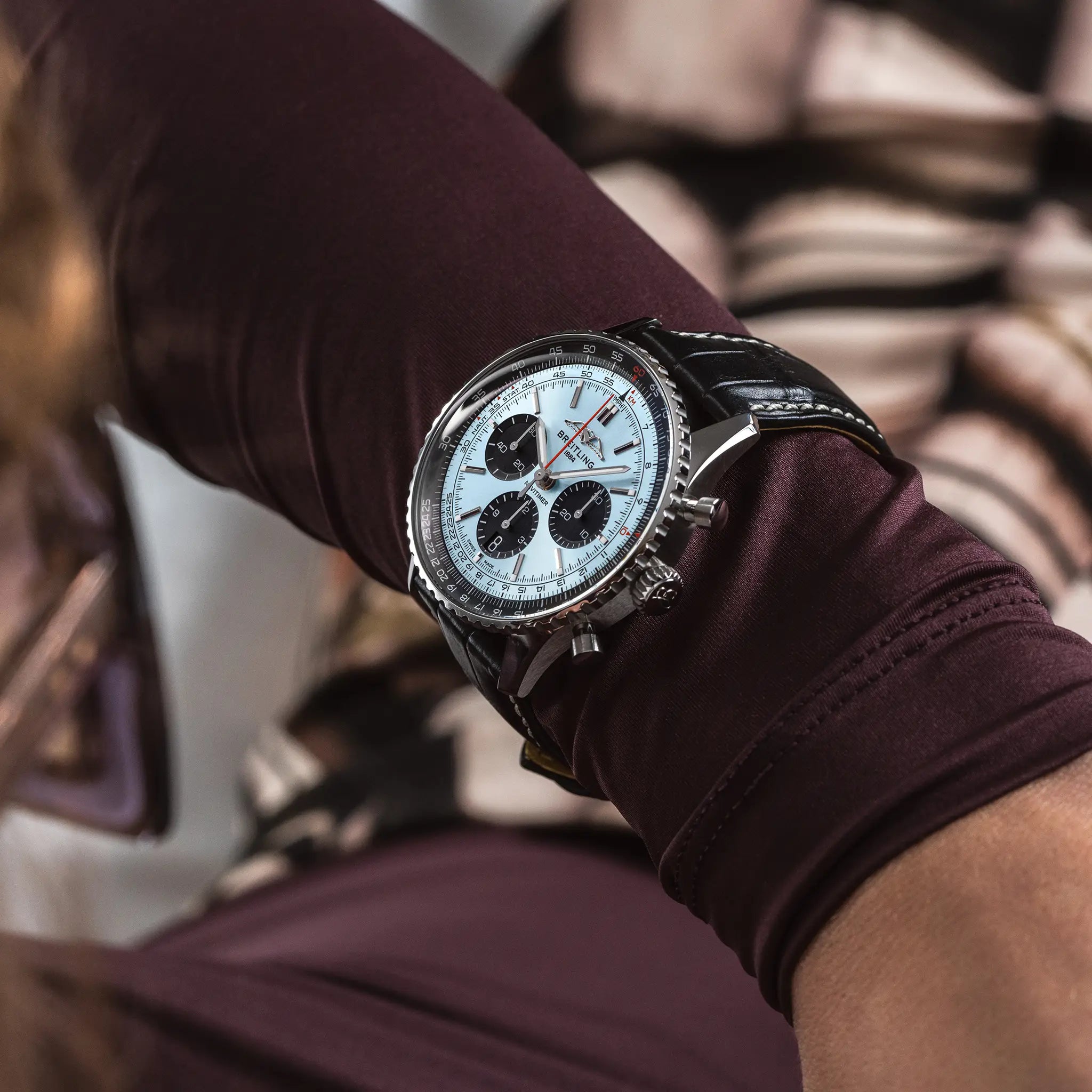 Breitling Navitimer B01 Chronograph 43mm AB0138241C1P1 - Image 4
