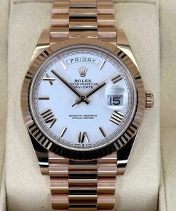 Alternative view of Rolex Day-Date President 40mm Everose Gold White Roman Dial - 228235