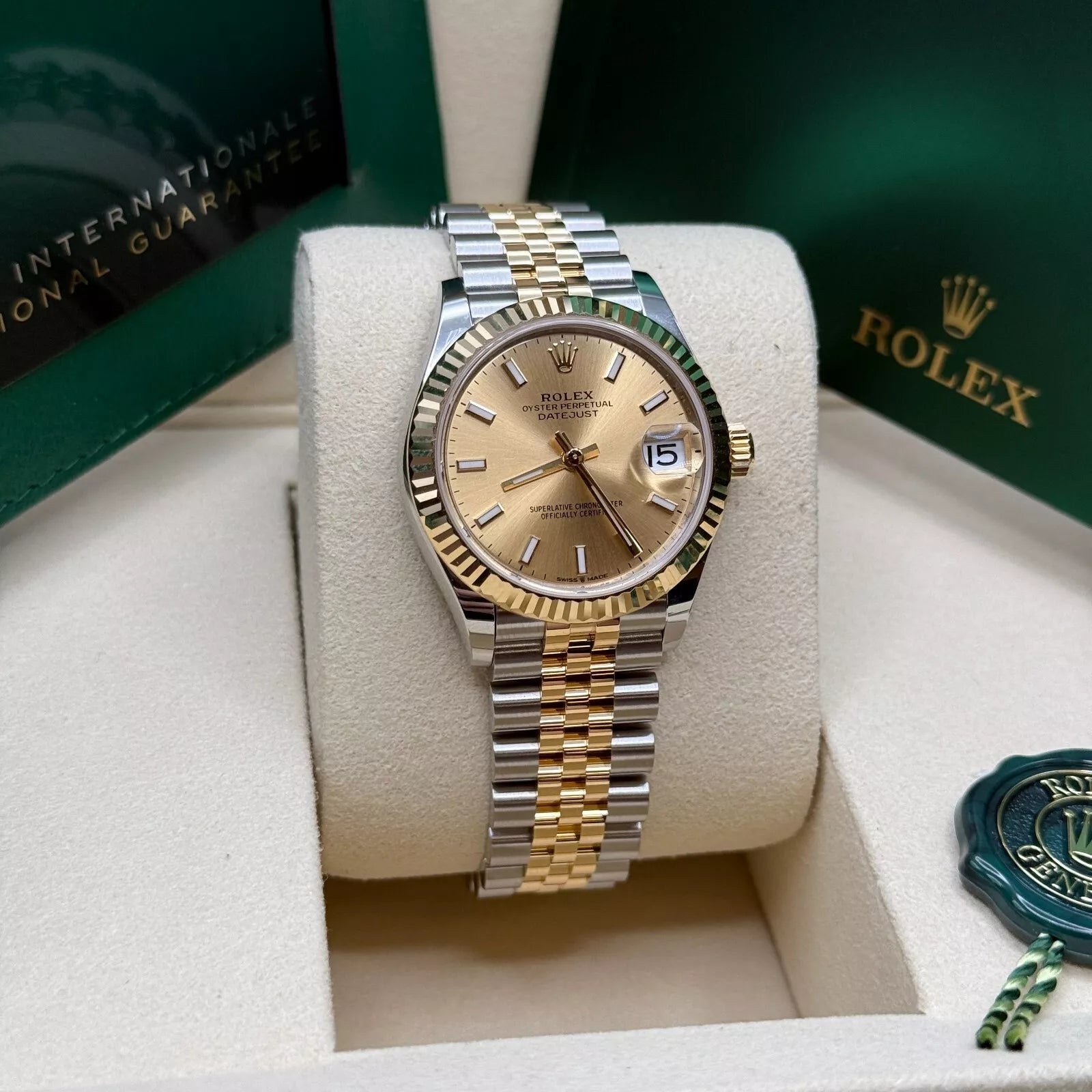 Rolex Datejust m278273-0013/0014 31mm Champagne Dial Stainless Steel and Yellow Gold Oyster Watch - Image 6