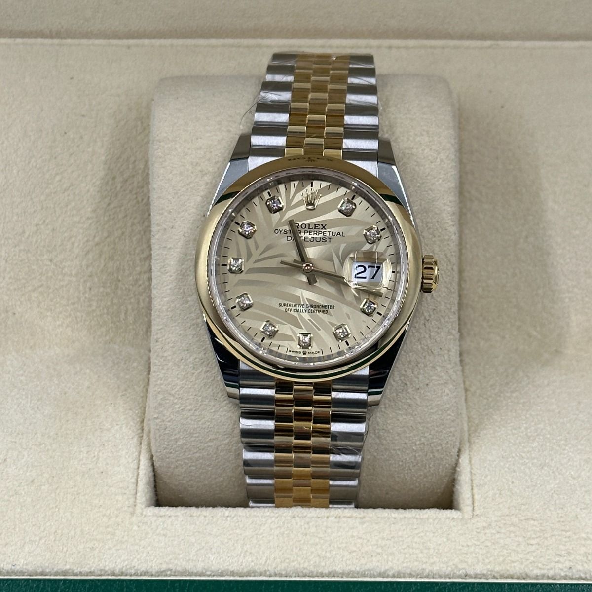 Rolex Datejust 36mm 126203 Golden Fluted Dial Domed Bezel Oyster Bracelet - Image 3