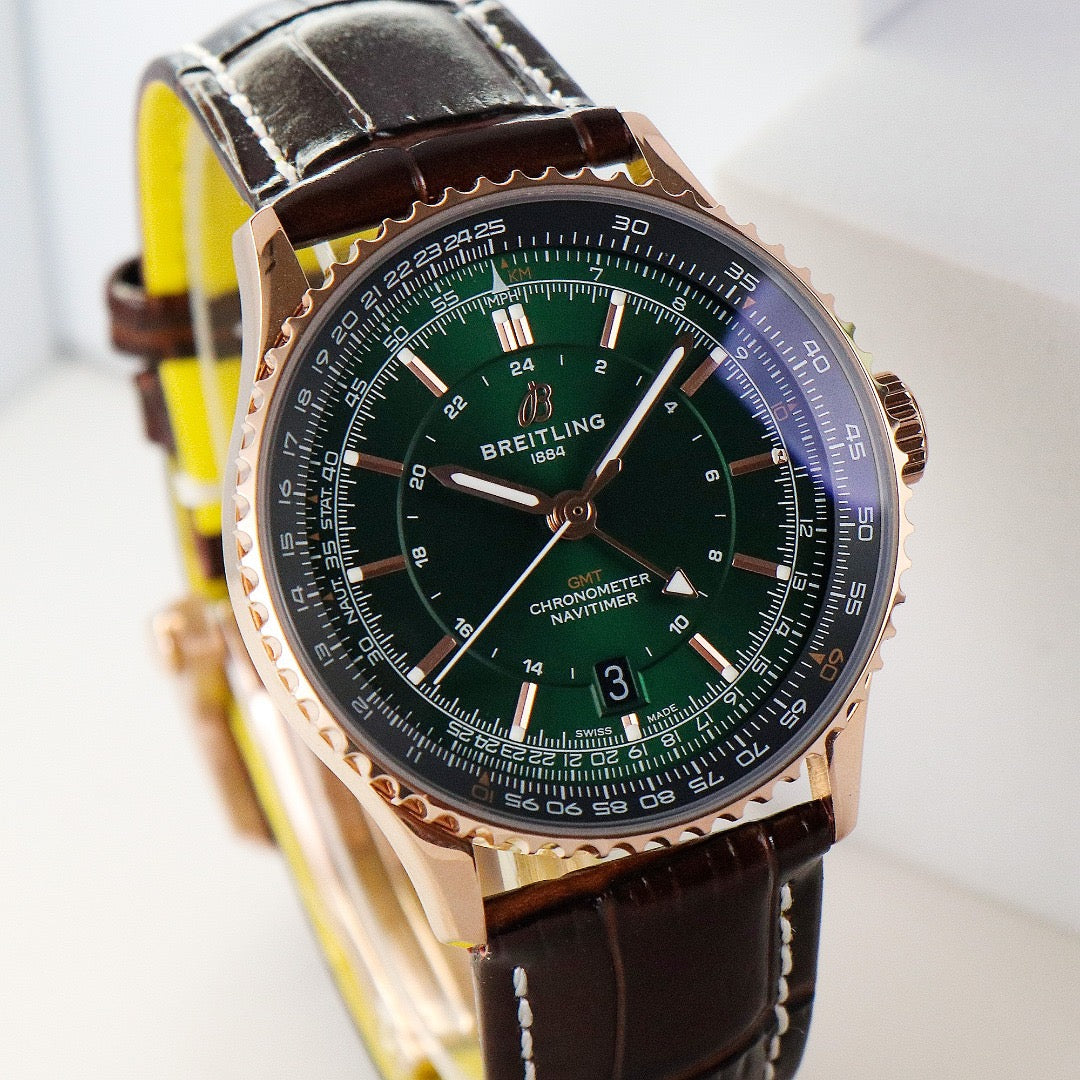 Breitling Navitimer Automatic GMT 41mm R32310251L1P1 - Image 5
