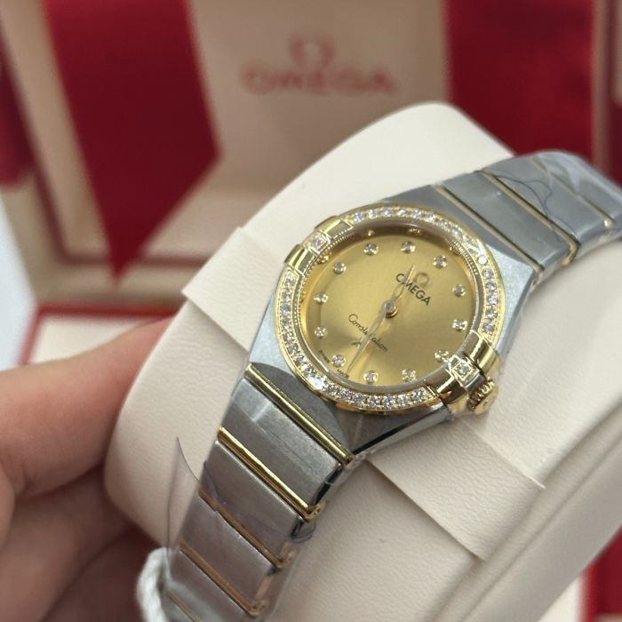 Omega Constellation Ladies' Selection 25mm steel �?yellow gold on steel �?yellow gold 131.25.25.60.58.001 - Image 6