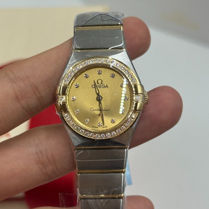 Omega Constellation Ladies' Selection 25mm steel �?yellow gold on steel �?yellow gold 131.25.25.60.58.001 - Image 12