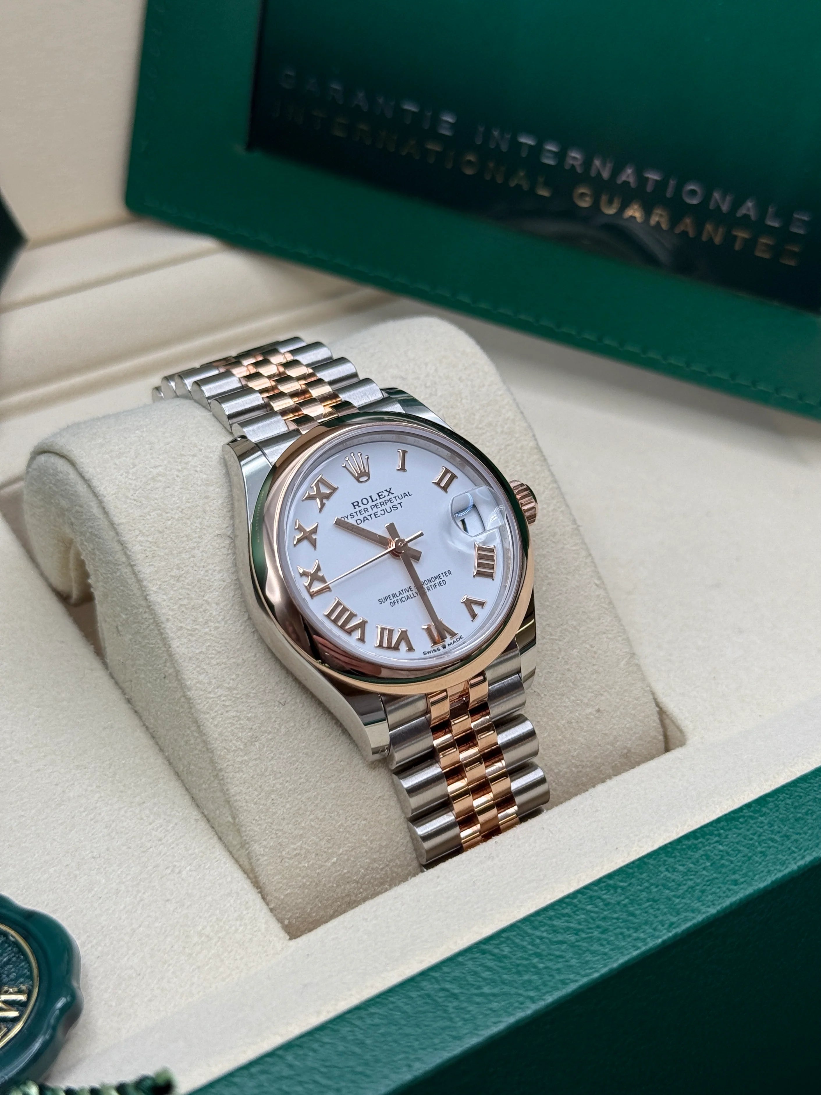 Rolex Datejust m278241-0001/0002 White 31mm Dial Oyster Bracelet Watch - Image 9