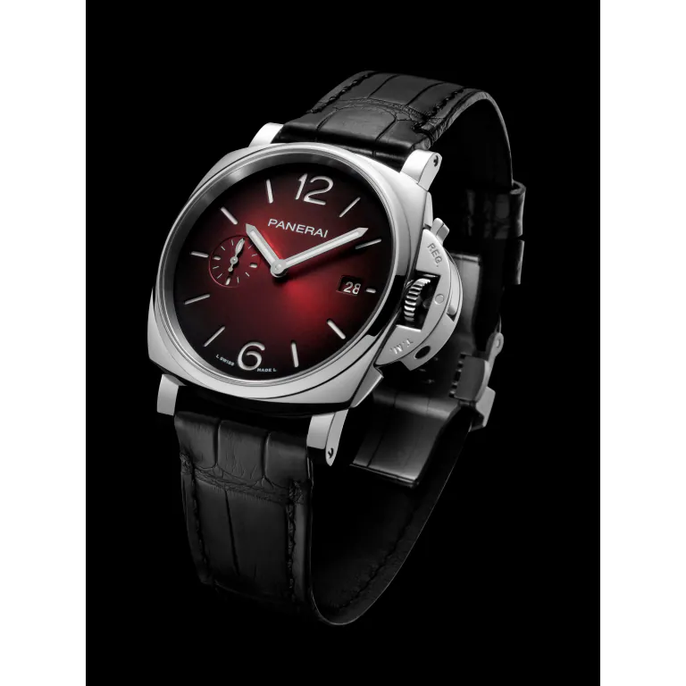 Panerai Luminor Due 42mm PAM01424 - Image 3