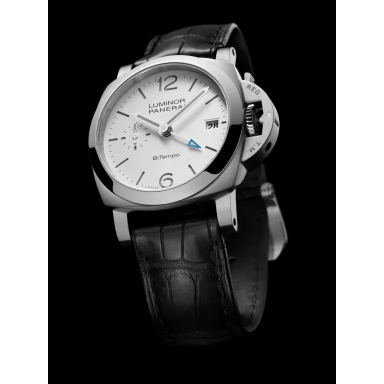 Panerai Luminor Quaranta BiTempo 40mm PAM01365/PAM01367 - Image 3