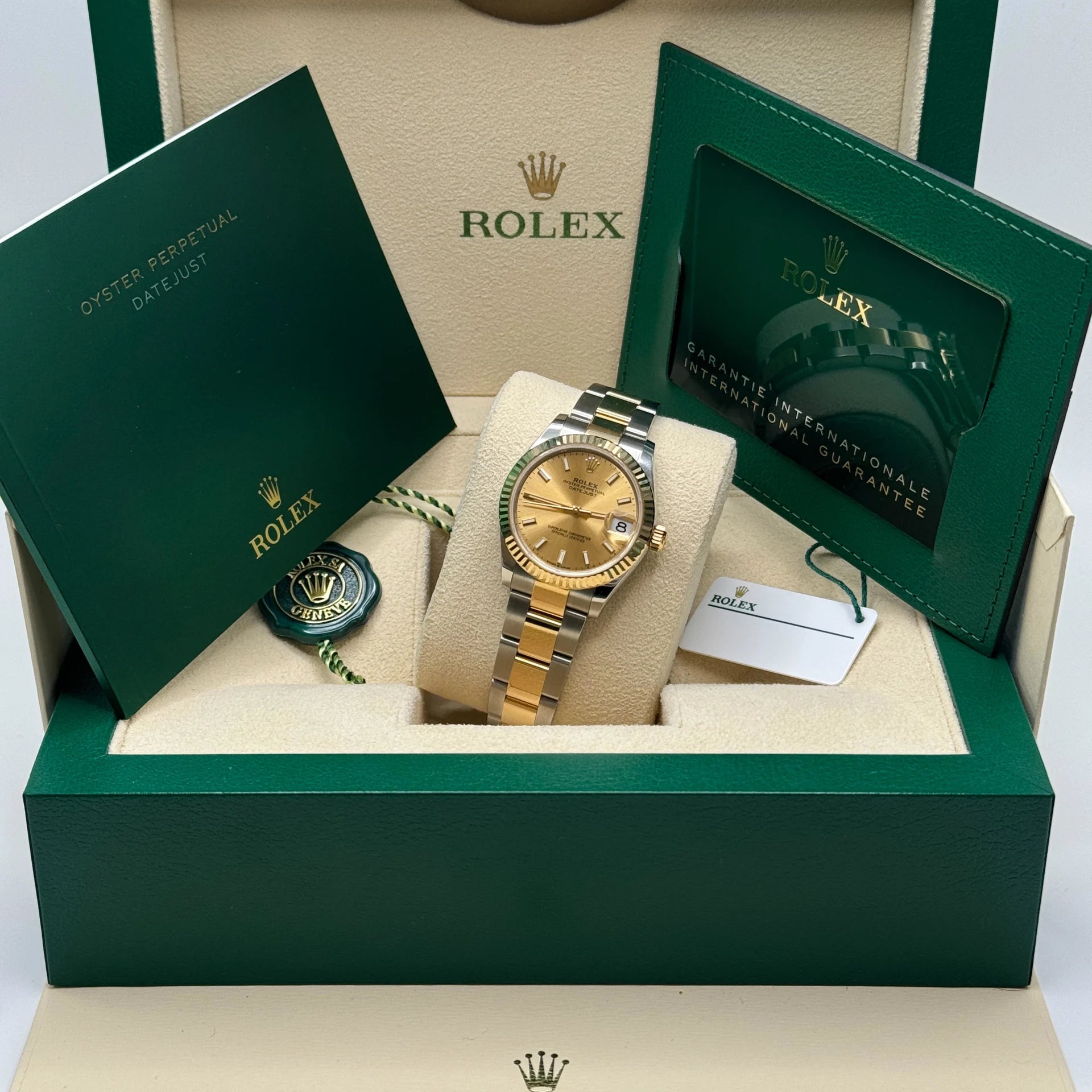 Rolex Datejust m278273-0013/0014 31mm Champagne Dial Stainless Steel and Yellow Gold Oyster Watch - Image 4