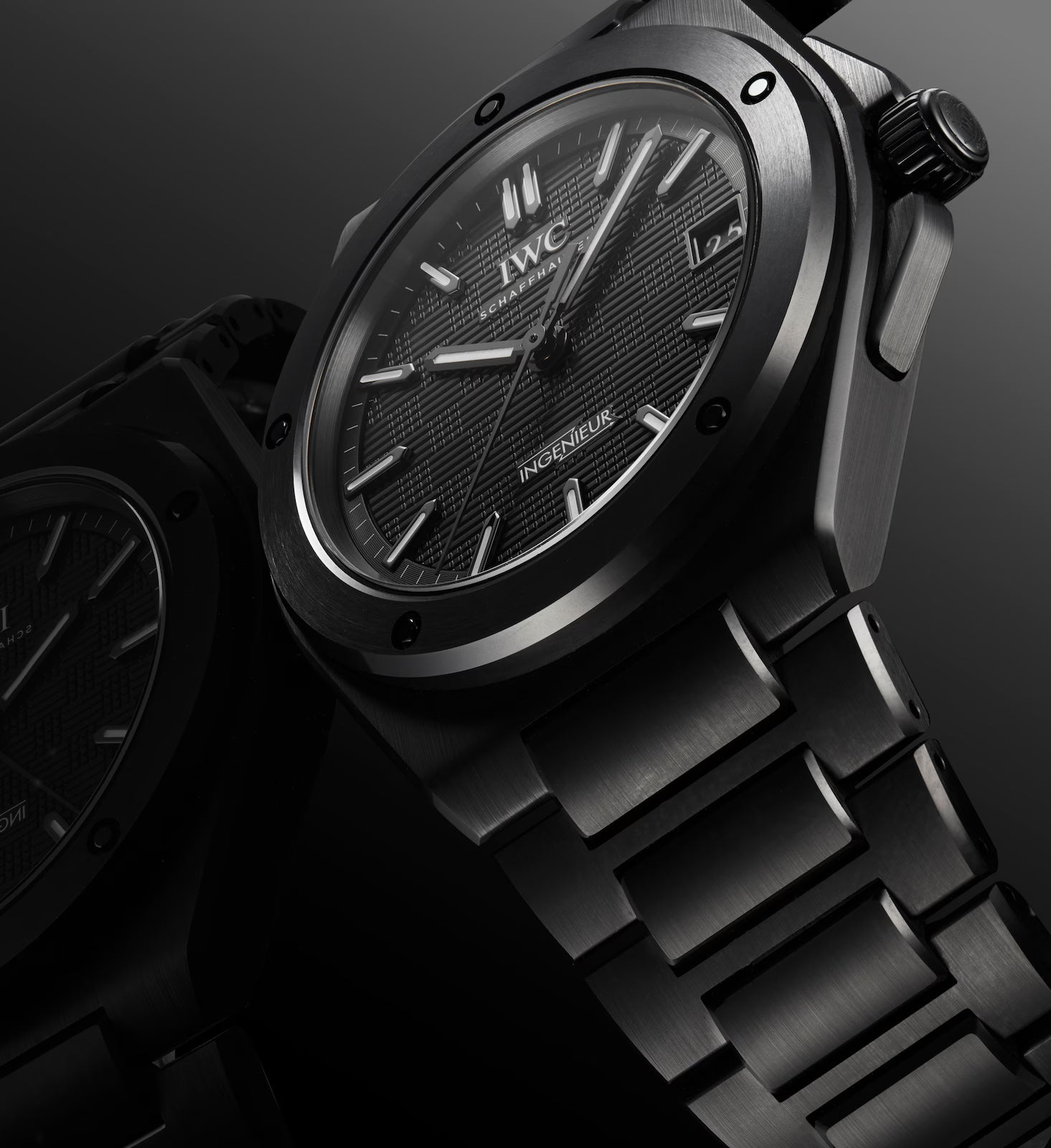 IWC Ingenieur Automatic 42mm Mens Watch Black IW338903 - Image 4