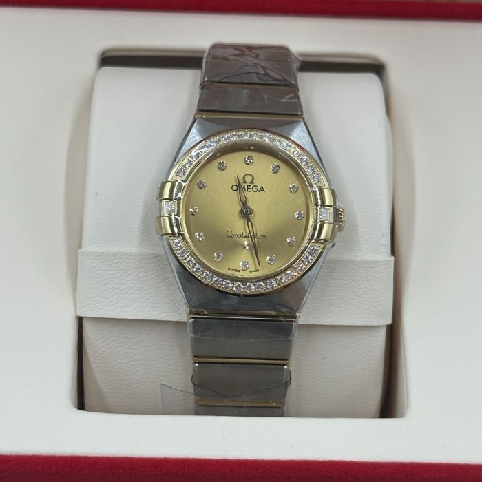 Omega Constellation Ladies' Selection 25mm steel �?yellow gold on steel �?yellow gold 131.25.25.60.58.001 - Image 2