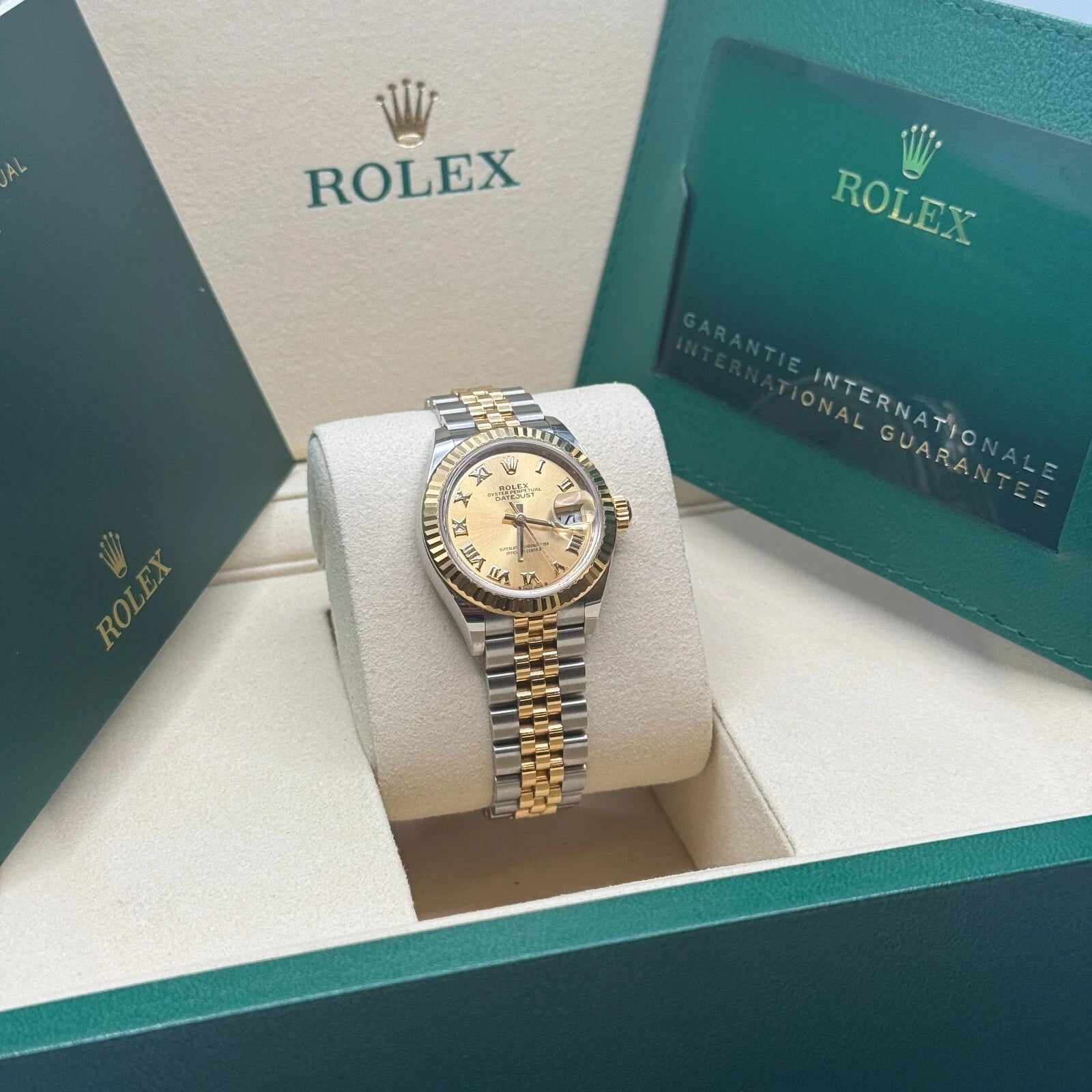 Rolex Lady-Datejust 28mm 279173 Champagne Roman Dial Oyster Bracelet - Image 6